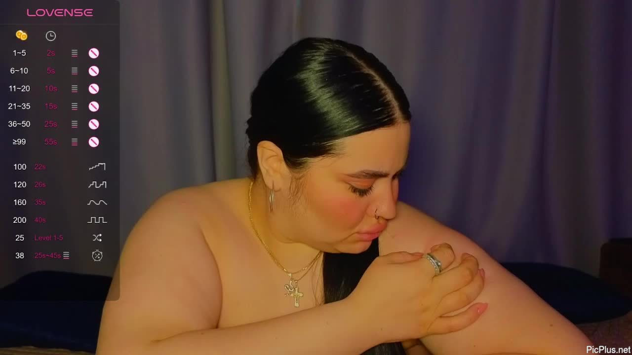 Nikki_kardashian