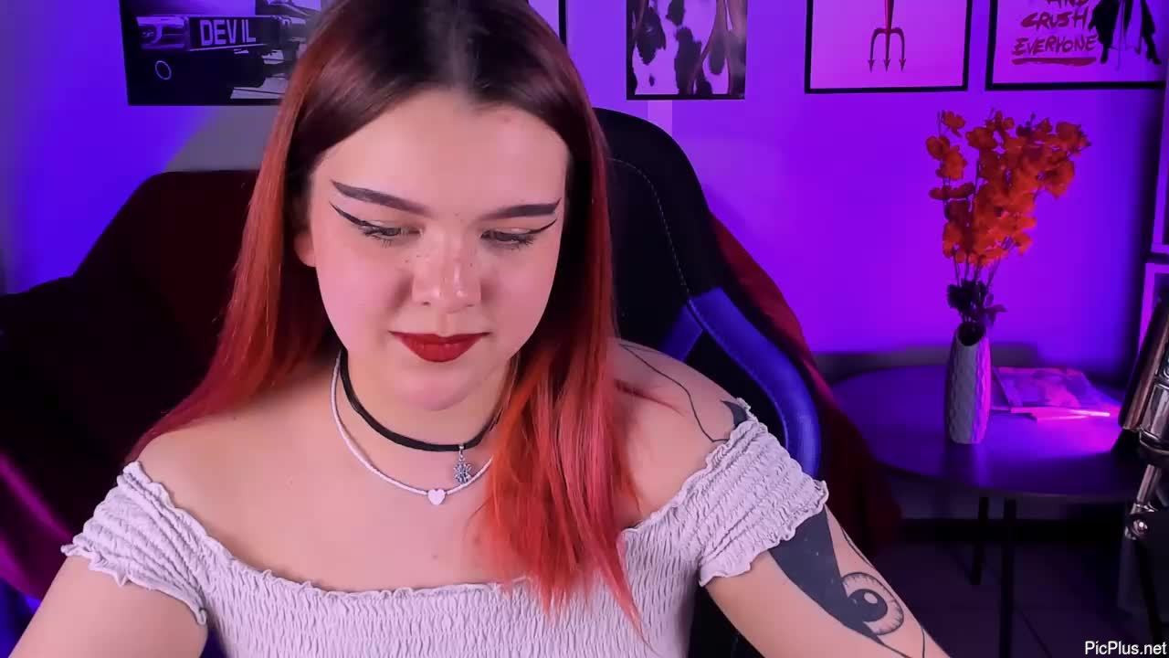 Eliza_cee
