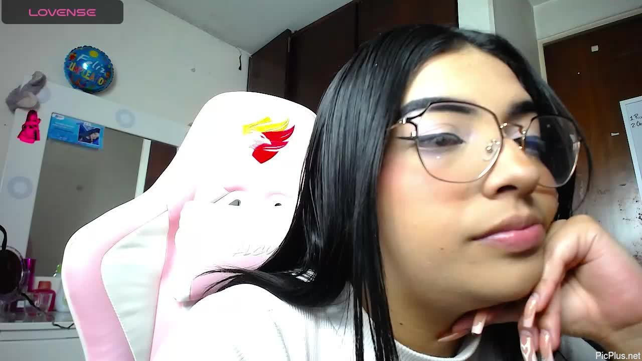 Eva_six_