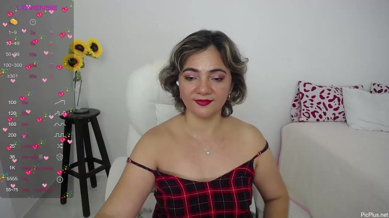 Ana_hotmilfx