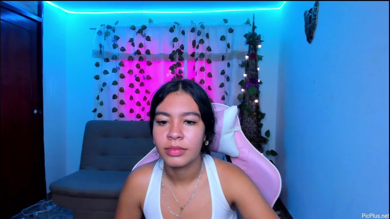 Nicole_rossee
