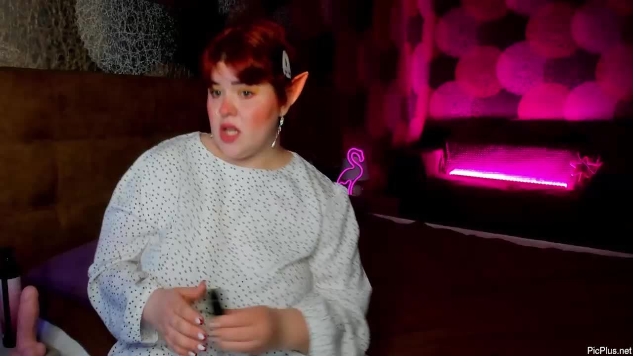 Helen_c1ark