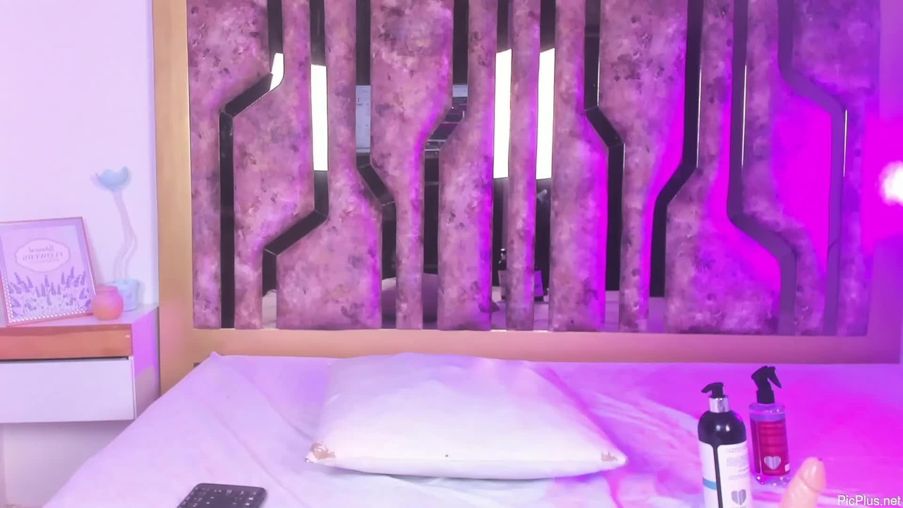 Mia_sophiia