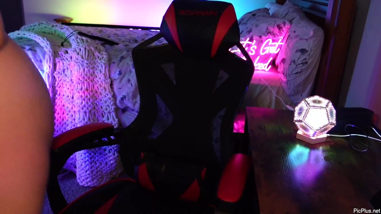 Garagesex22