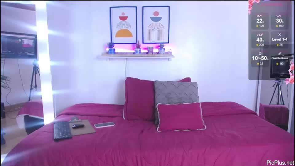 Simon__velvet