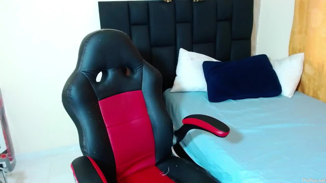 Isabella_hots