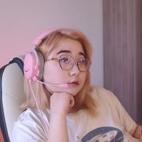 Your_peachy_girl