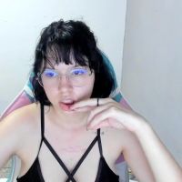 Wandadoll