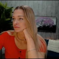 Barbie_kiss1