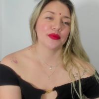 Blonde_teacher1