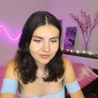 Alisa_kiss01