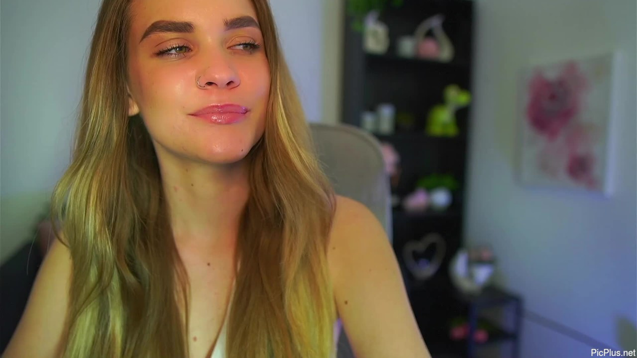 Skyla_novea