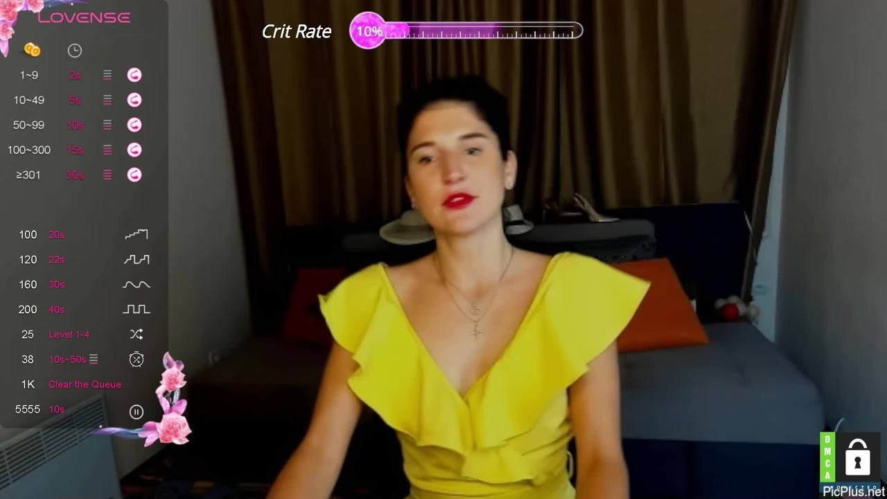 Alianna_solo_kiss