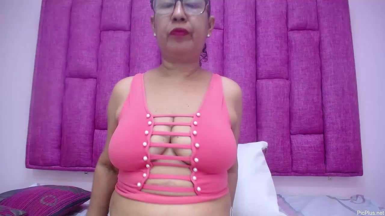 Megatitsxxx