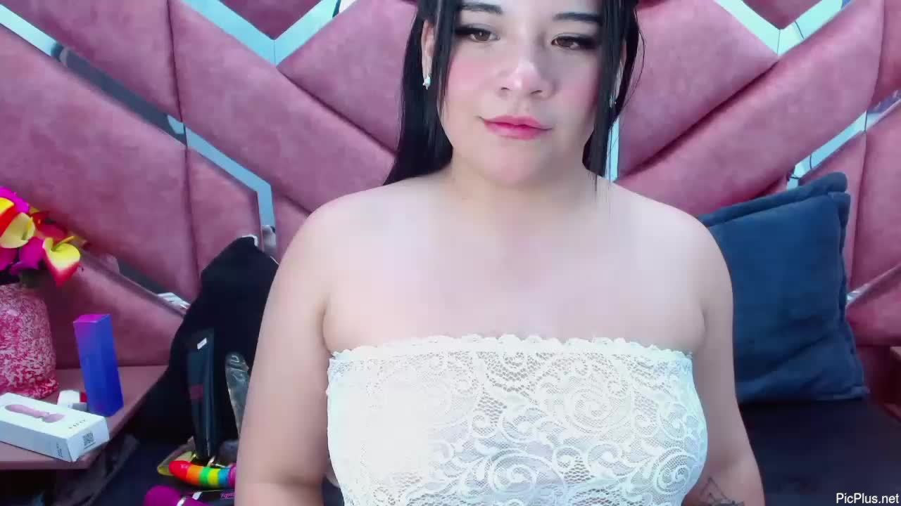 Jade_brown_