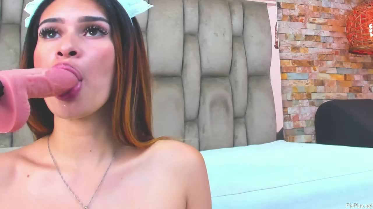 Ashley_thonsom