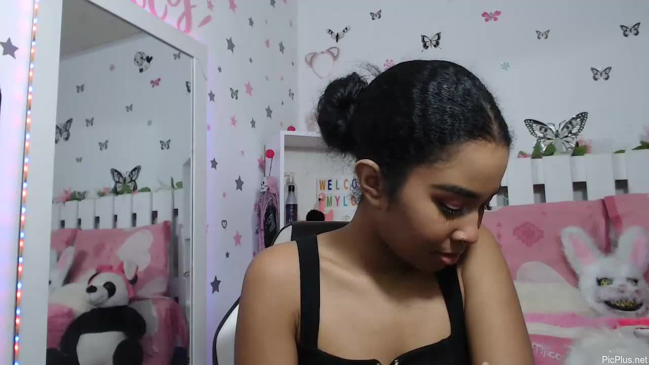 Hela_sexy_xx