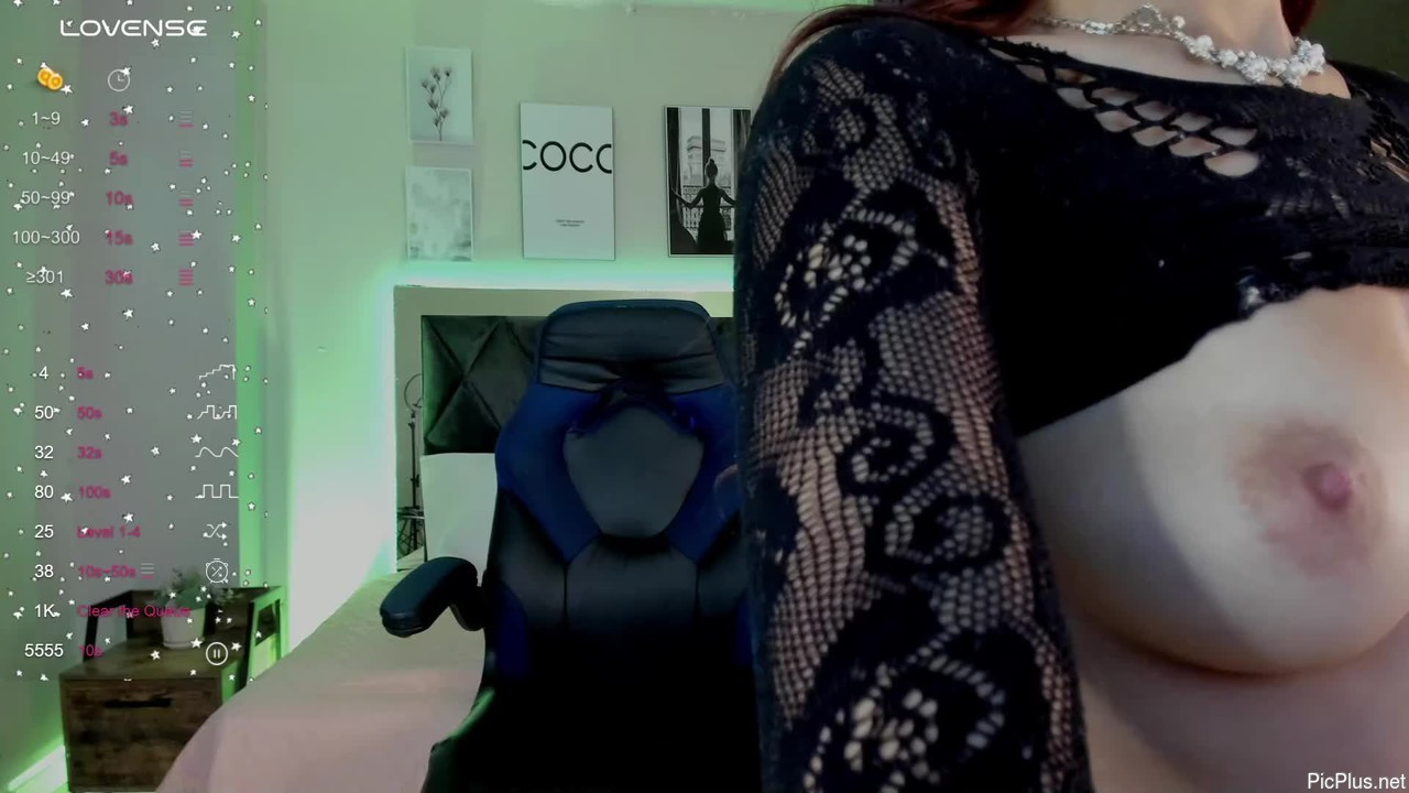 Sweet__petite__