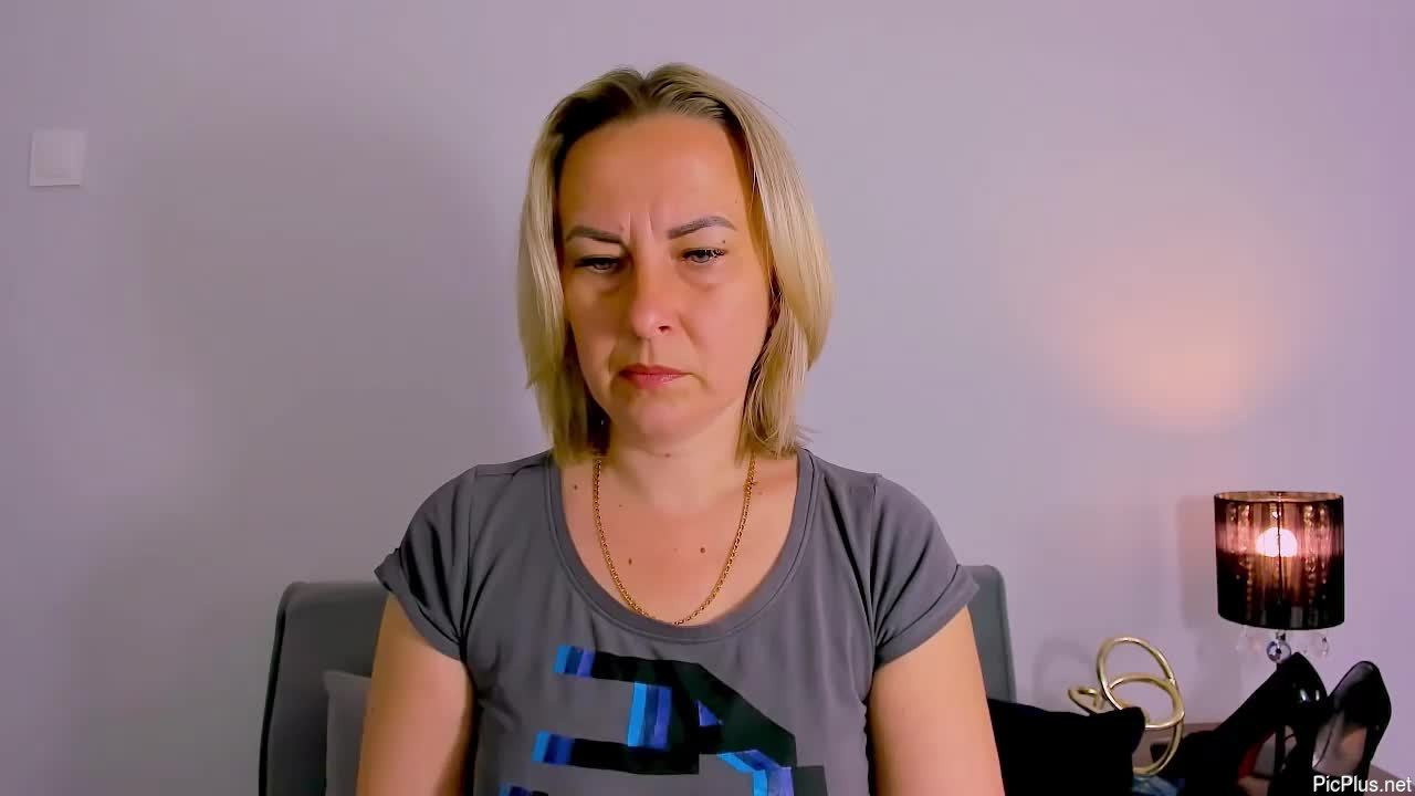 Naomicrystal